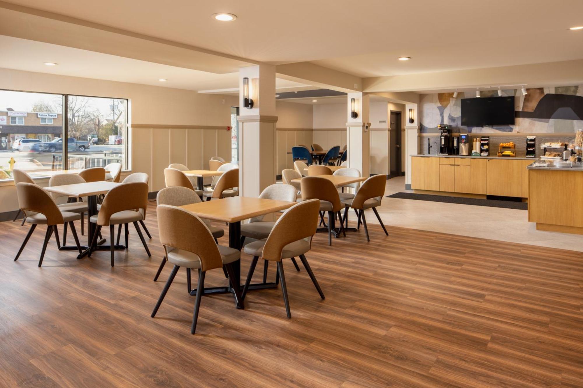 Stonecroft Inn Уиндзор Екстериор снимка